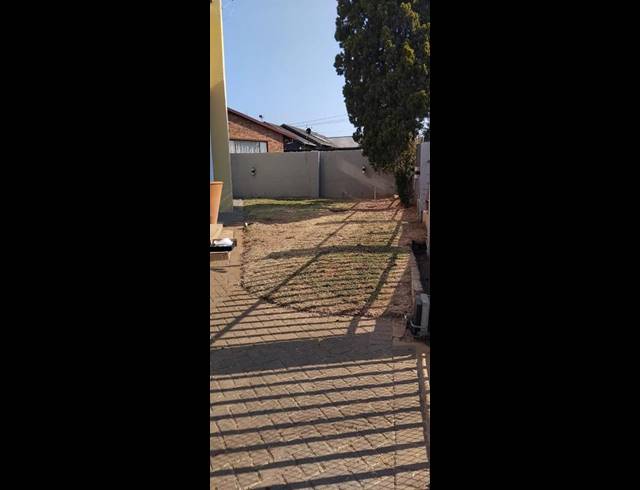 6 BEDROOM PROPERTY TO RENT IN ELANDSPARK